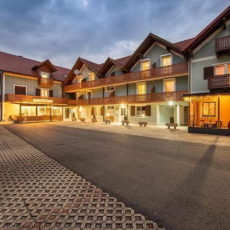 Hotel Altneudoerflerhof Bad Radkersburg Esterno foto